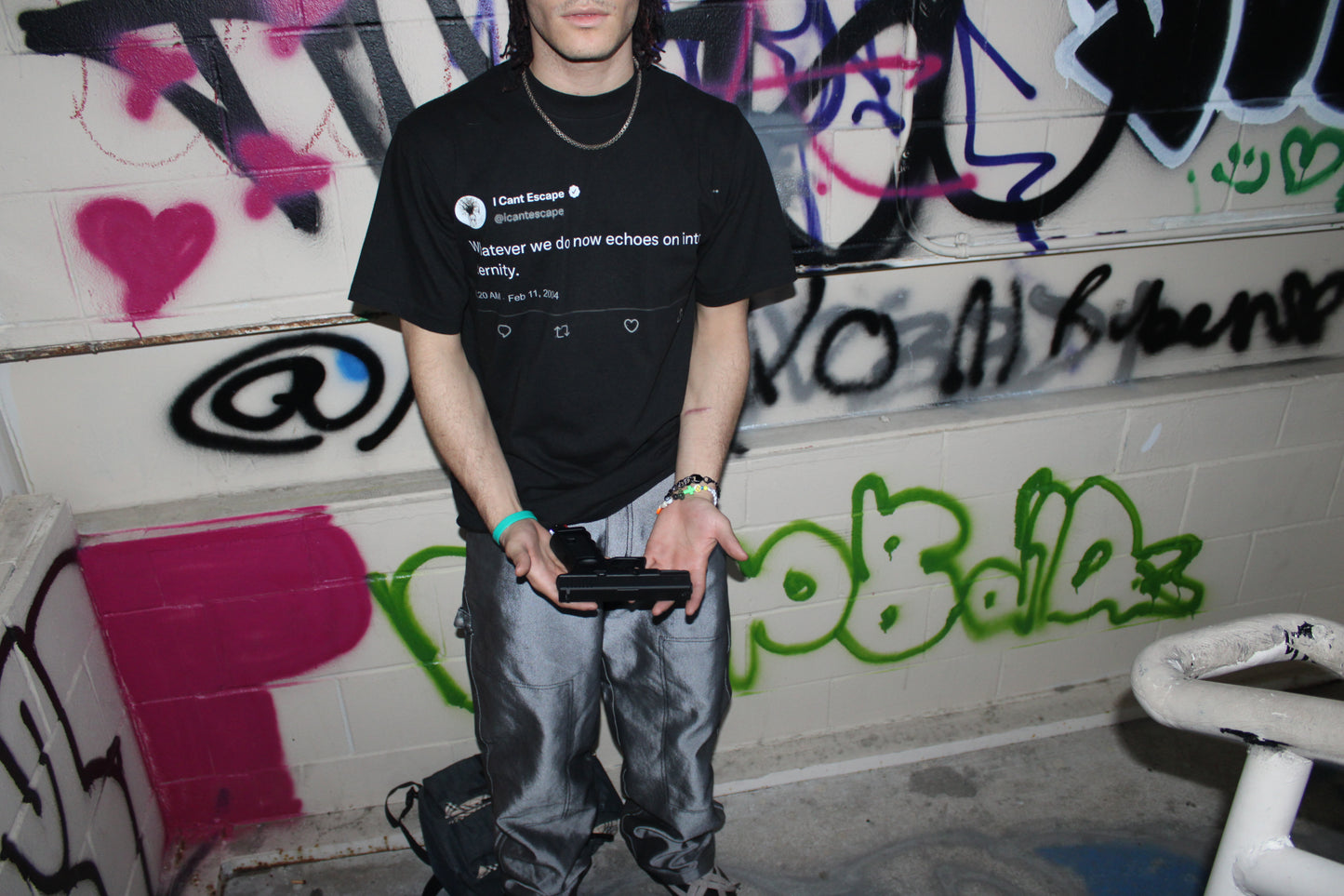 I Cant Escape-Tweet T